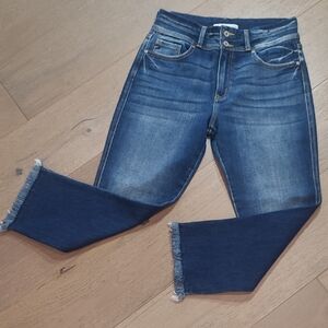 EUC KanCan Jeans Women's sz 28 Estilo Dbl Button High Rise Raw Hem Crop Denim